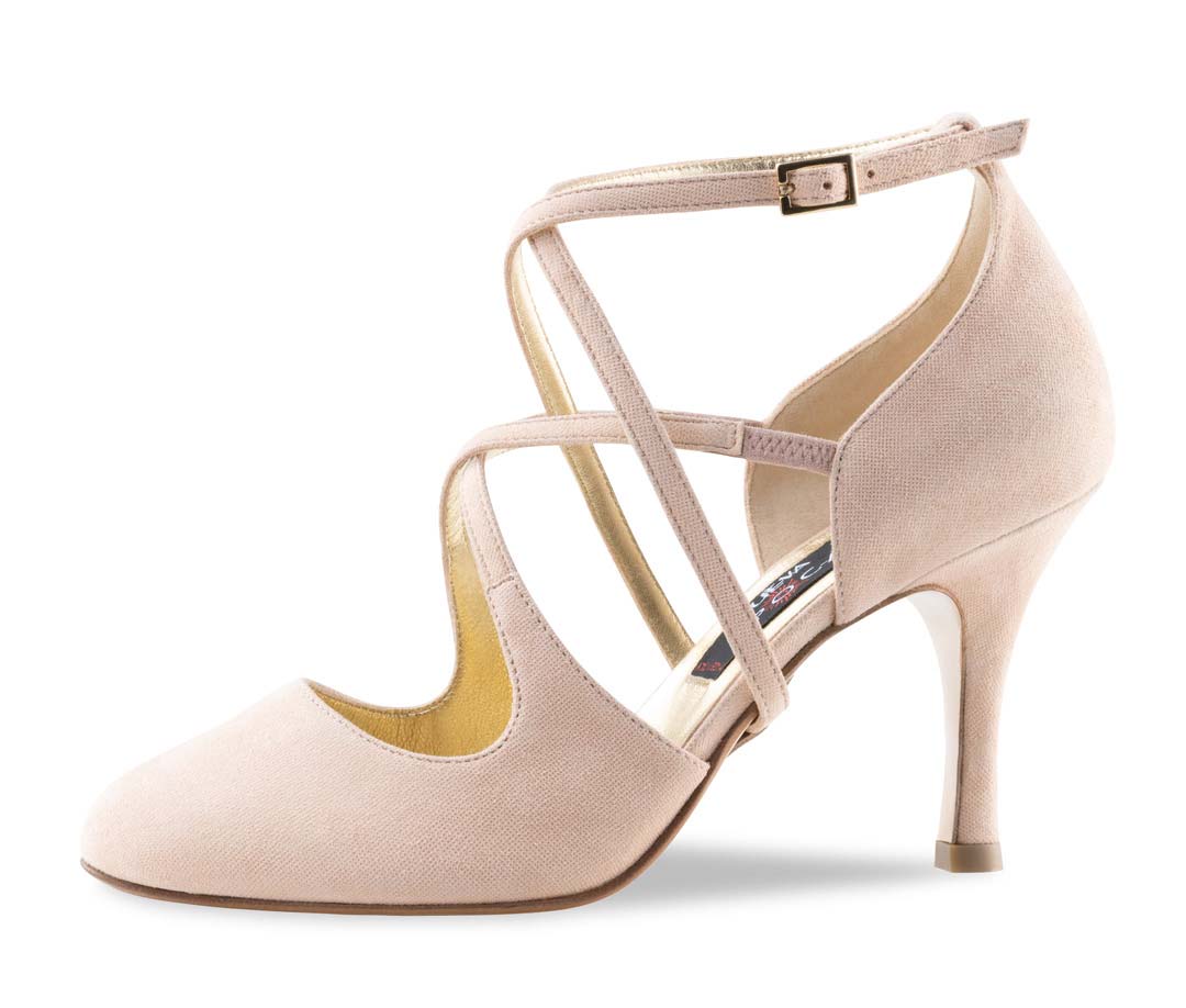 Beige bridal shoe by Nueva Epoca with leather sole