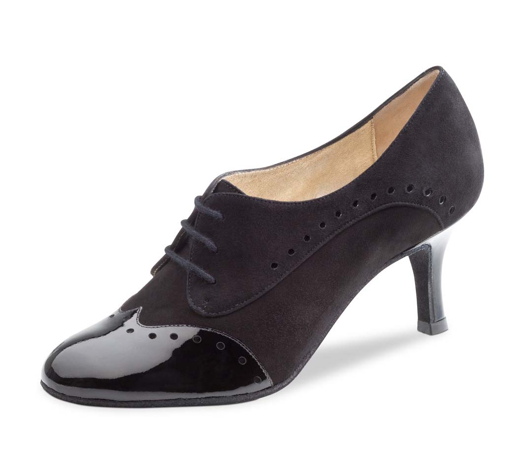 black Tango ladies dance shoe from Nueva Epoca