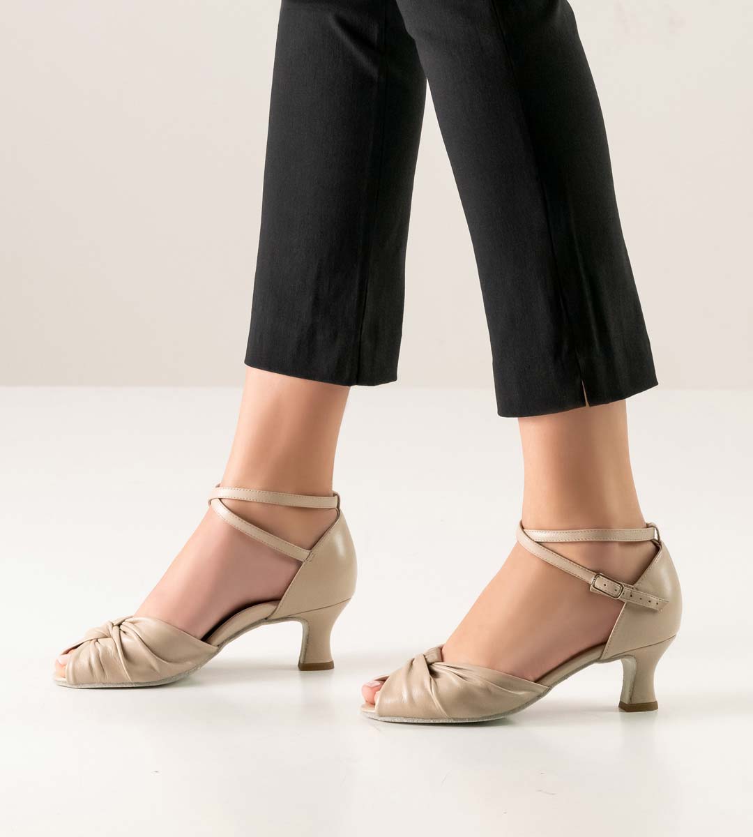 comfortable Werner Kern ladies dance shoe in beige