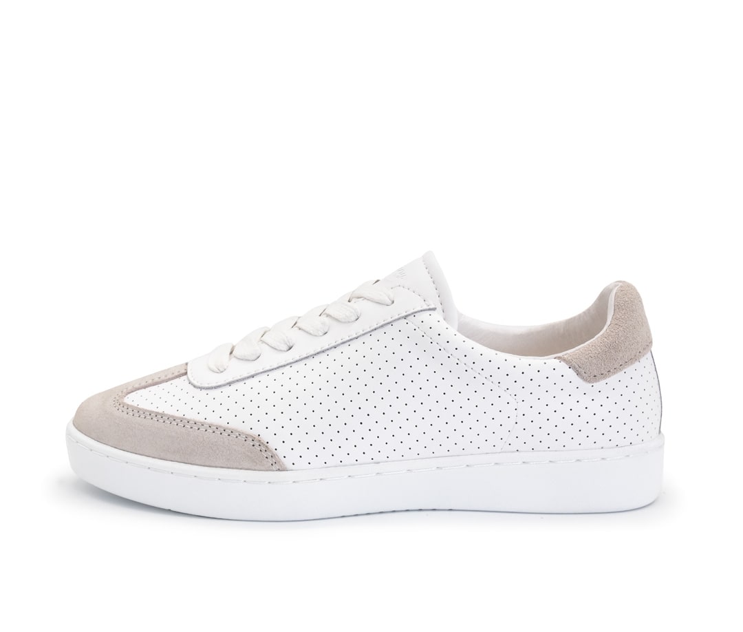 Men's dance sneakers in white nappa leather with a white PU sole for perfect turning and gliding.