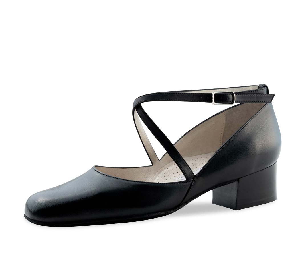 closed Werner Kern ladies dance shoe in black leather