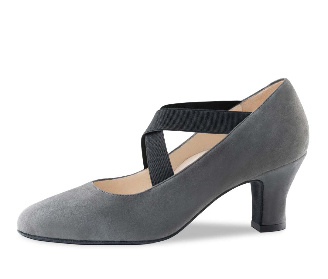Women's closed dance shoe from Werner Kern with elastic straps