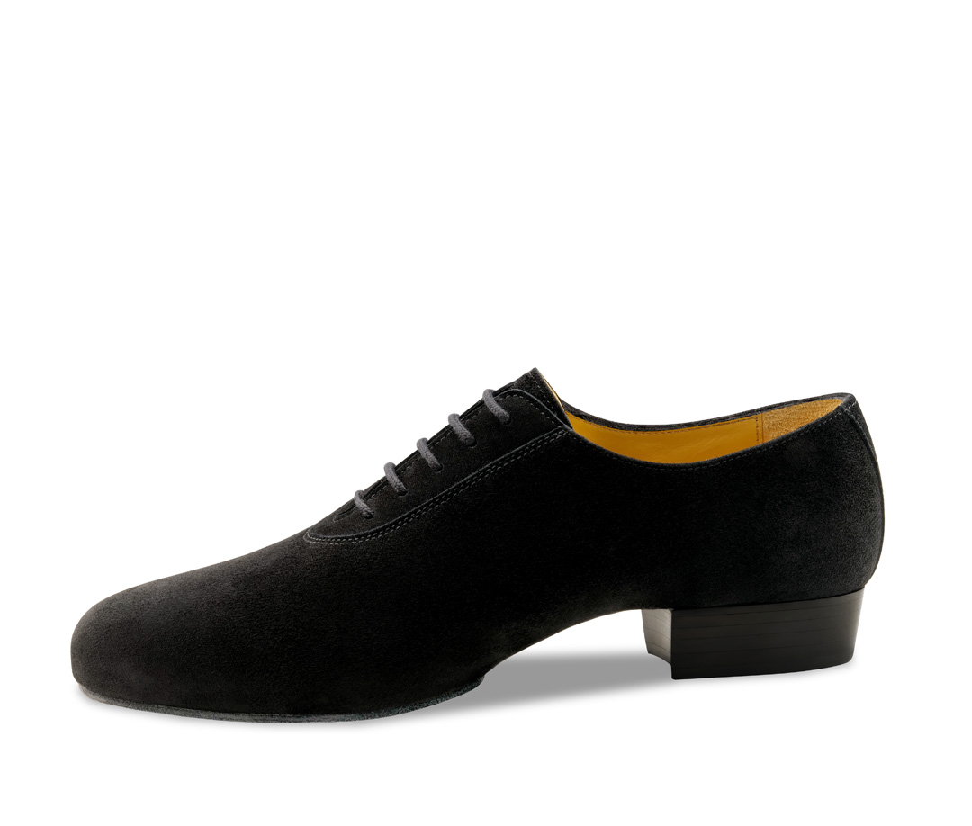 Maximum flexibility men's dance shoe Pistoia by Werner Kern made of soft suede with split sole and optimal five-hole lacing.